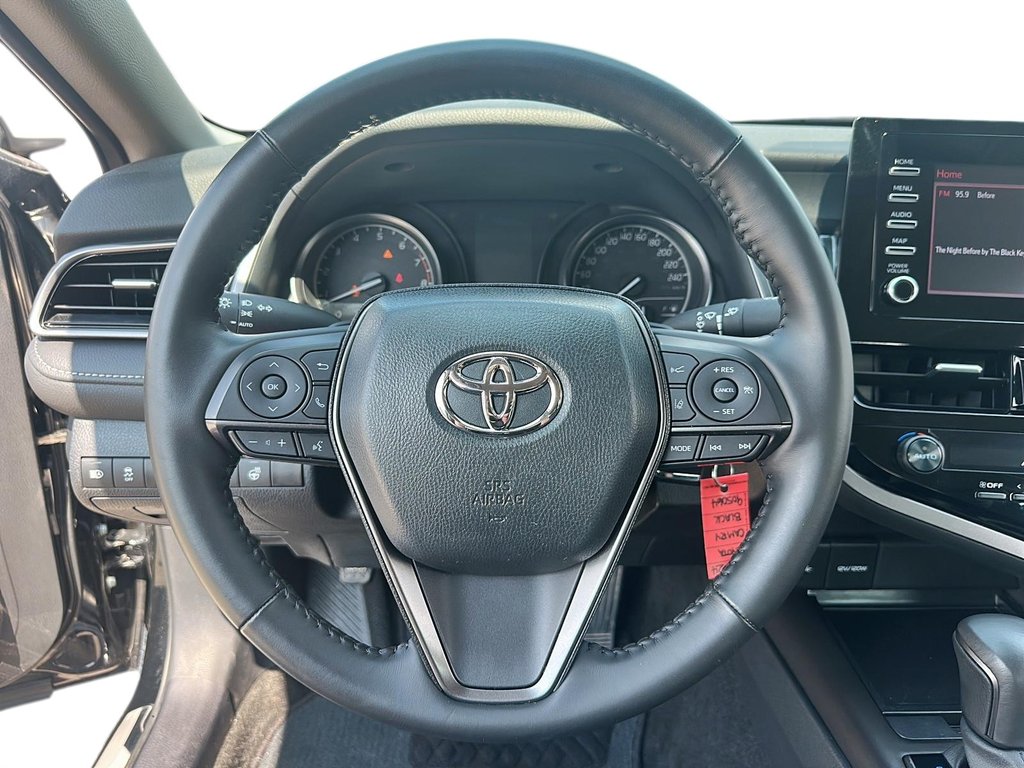 2024 Toyota Camry SE in Stratford, Ontario - 11 - w1024h768px