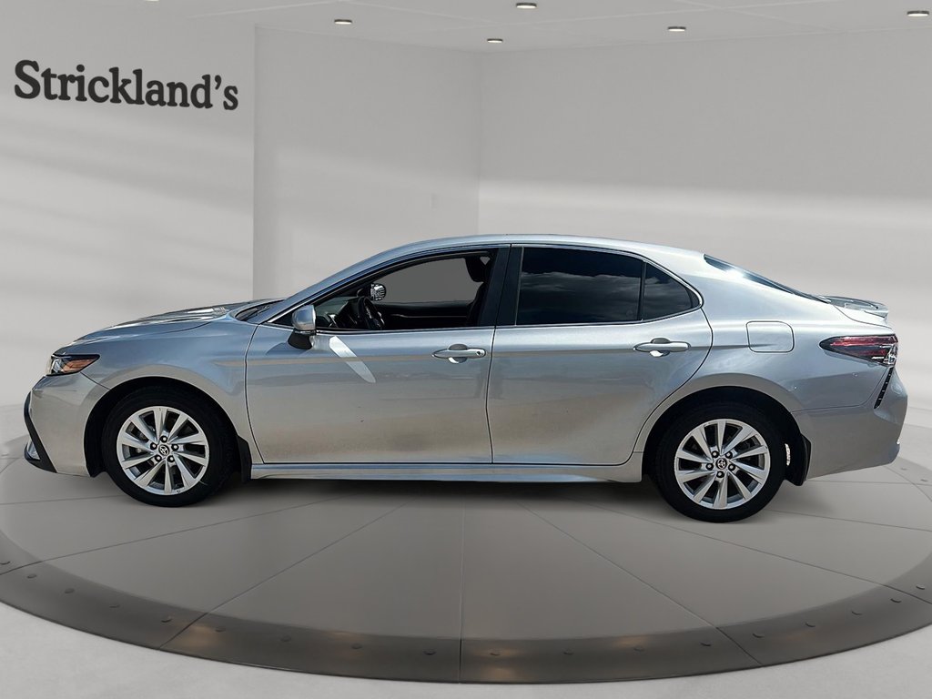 2024 Toyota Camry SE AWD in Stratford, Ontario - 5 - w1024h768px