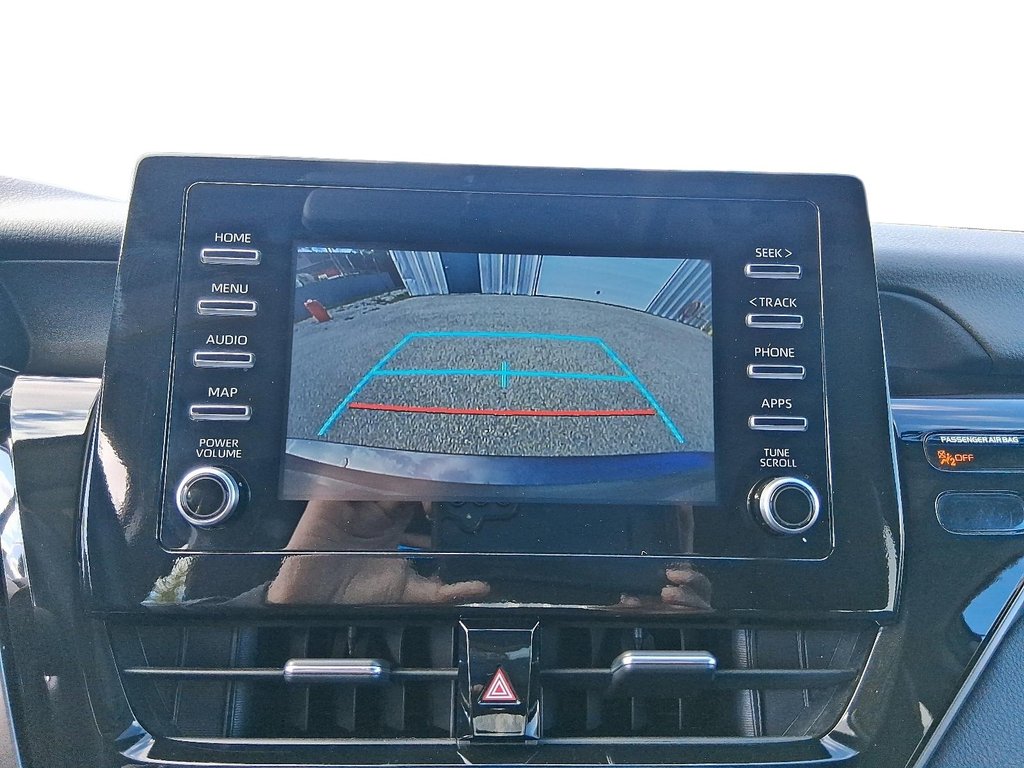 2024 Toyota Camry SE AWD in Stratford, Ontario - 17 - w1024h768px