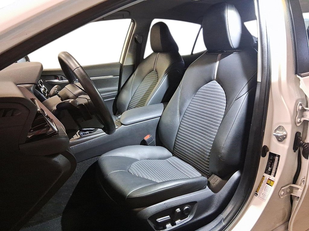 2024 Toyota Camry SE in Stratford, Ontario - 8 - w1024h768px