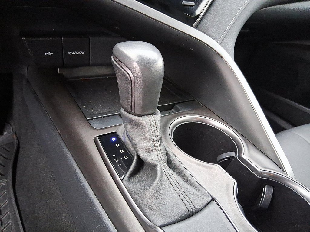 2024 Toyota Camry SE in Stratford, Ontario - 16 - w1024h768px