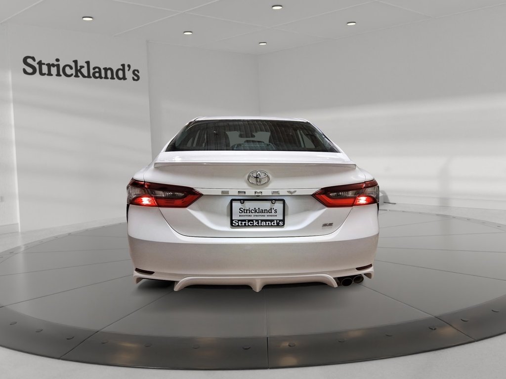 2024 Toyota Camry SE in Stratford, Ontario - 3 - w1024h768px