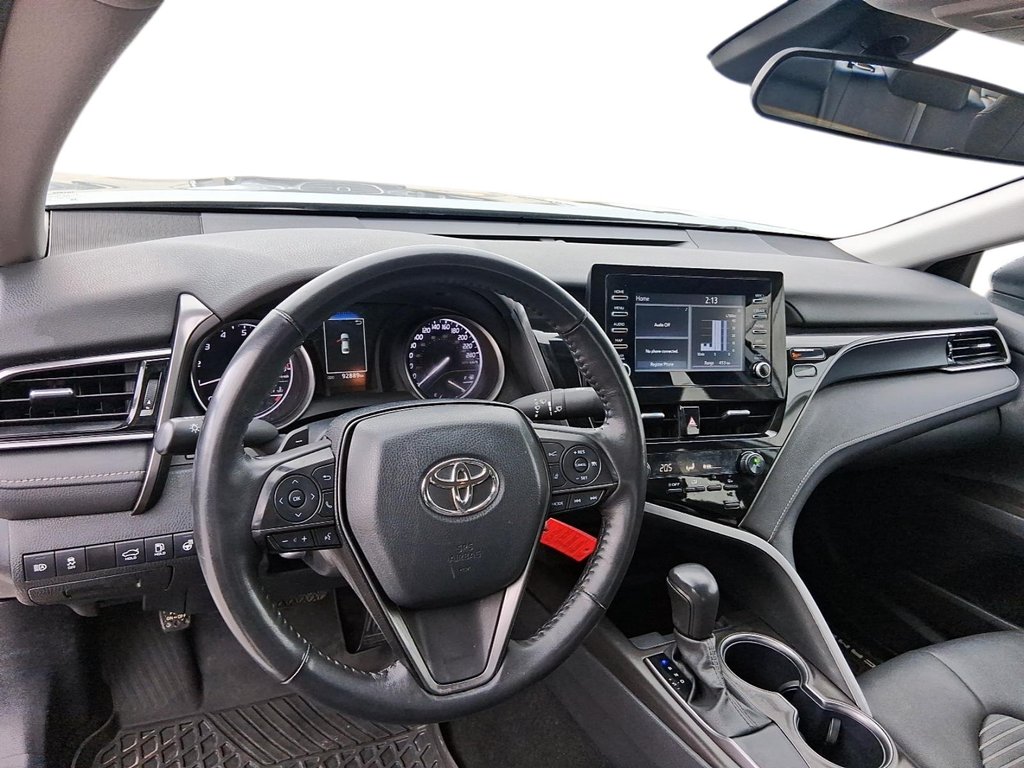 2024 Toyota Camry SE in Stratford, Ontario - 10 - w1024h768px