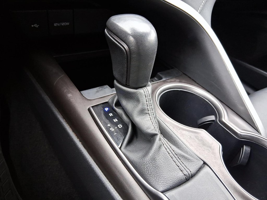 2024 Toyota Camry SE in Stratford, Ontario - 16 - w1024h768px