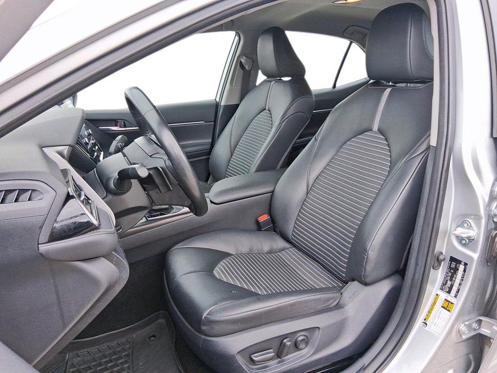 2024 Toyota Camry SE in Stratford, Ontario - 8 - w1024h768px