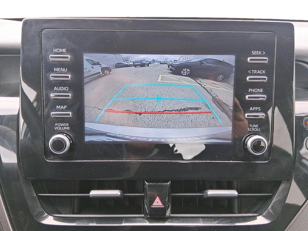 2024 Toyota Camry SE in Stratford, Ontario - 17 - w1024h768px