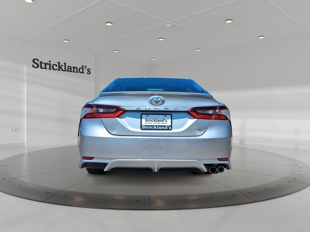2024 Toyota Camry SE in Stratford, Ontario - 3 - w1024h768px