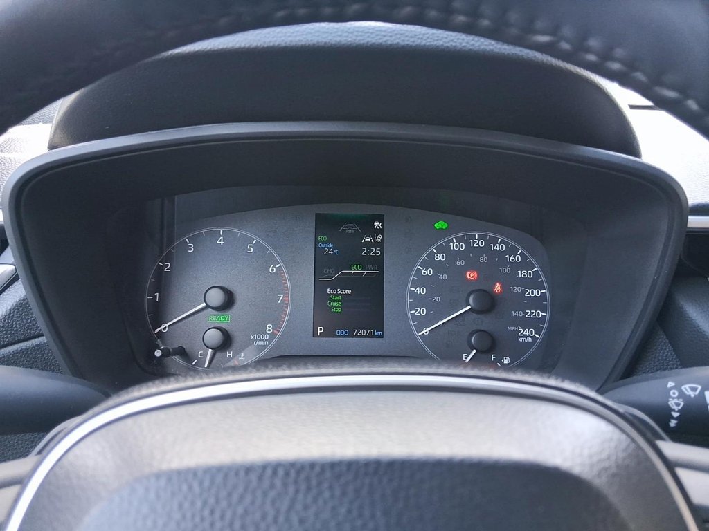 2025 Toyota Corolla Cross Hybrid SE AWD in Stratford, Ontario - 14 - w1024h768px