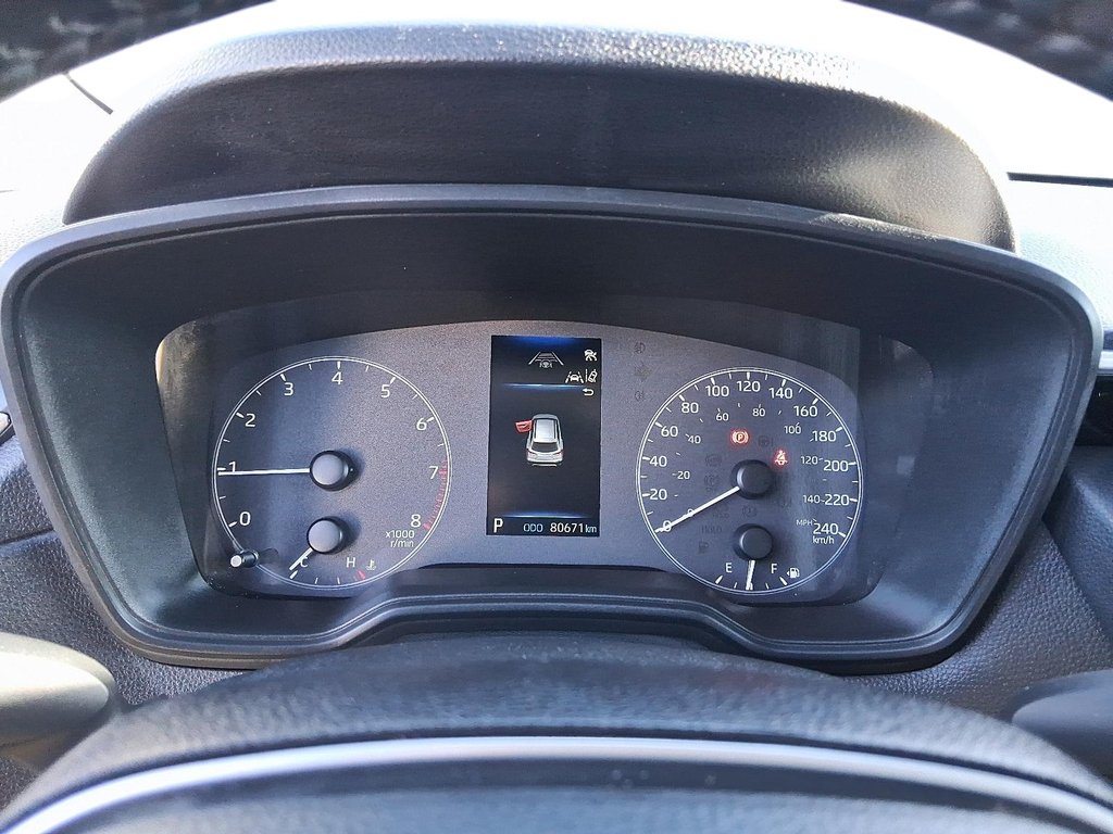 2023 Toyota Corolla Cross LE AWD in Stratford, Ontario - 14 - w1024h768px