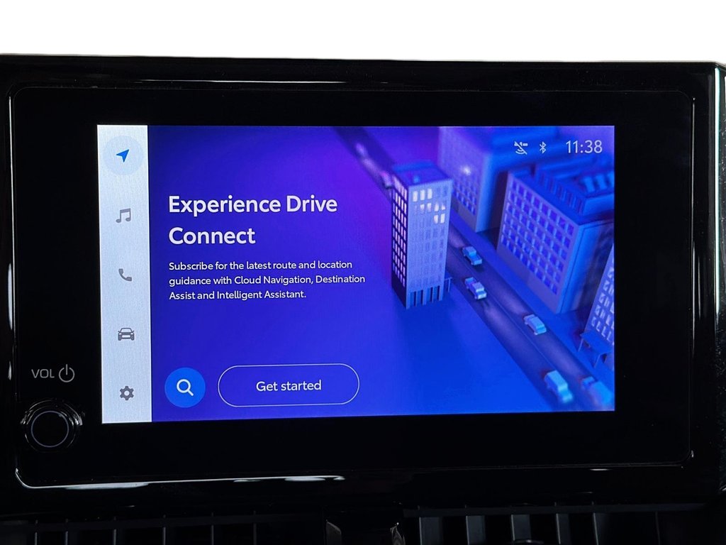 2024 Toyota Corolla Cross LE AWD in Stratford, Ontario - 17 - w1024h768px