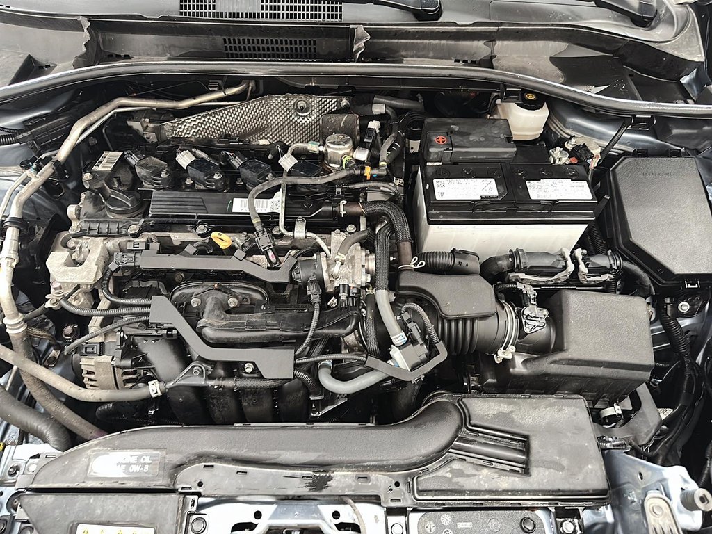 2024 Toyota Corolla Cross LE AWD in Stratford, Ontario - 7 - w1024h768px