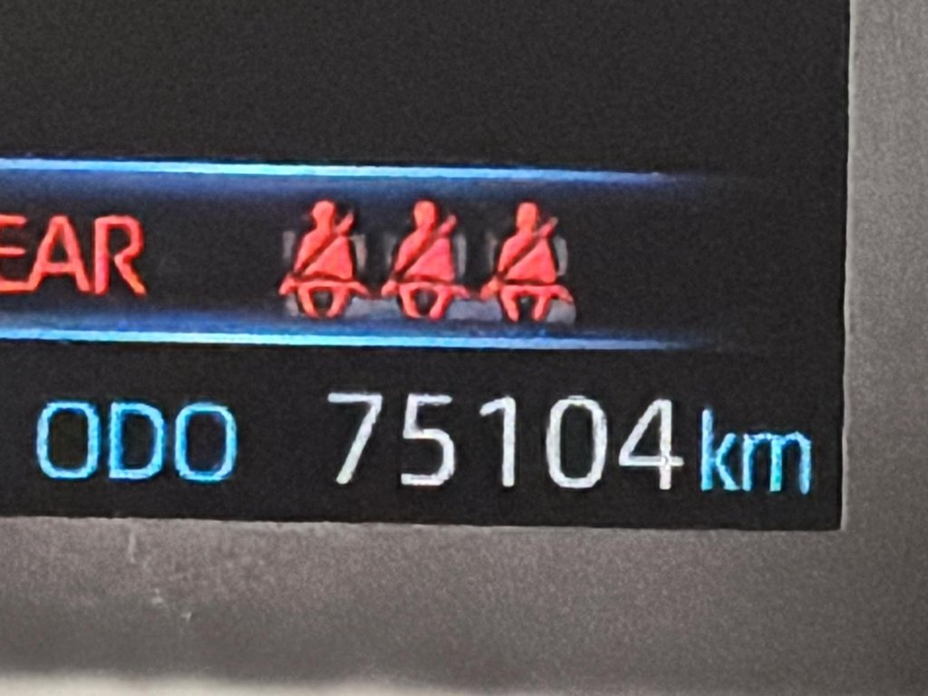 2024 Toyota Corolla Cross LE AWD in Stratford, Ontario - 12 - w1024h768px