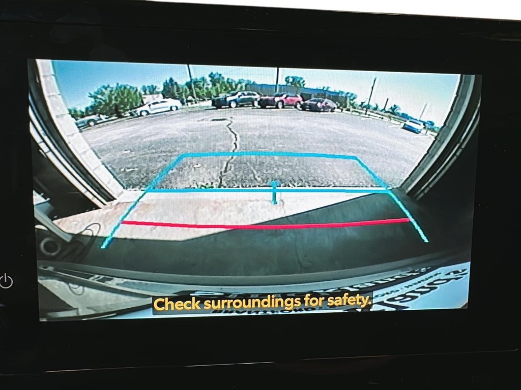 2024 Toyota Corolla Cross LE AWD in Stratford, Ontario - 15 - w1024h768px