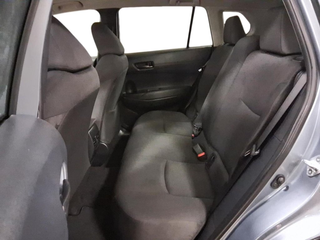 2024 Toyota Corolla Cross LE AWD in Stratford, Ontario - 9 - w1024h768px