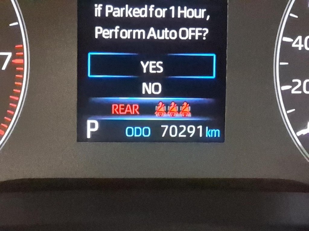 2024 Toyota Corolla Cross LE AWD in Stratford, Ontario - 13 - w1024h768px