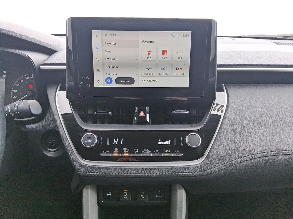 2025 Toyota Corolla Cross LE AWD in Stratford, Ontario - 15 - w1024h768px