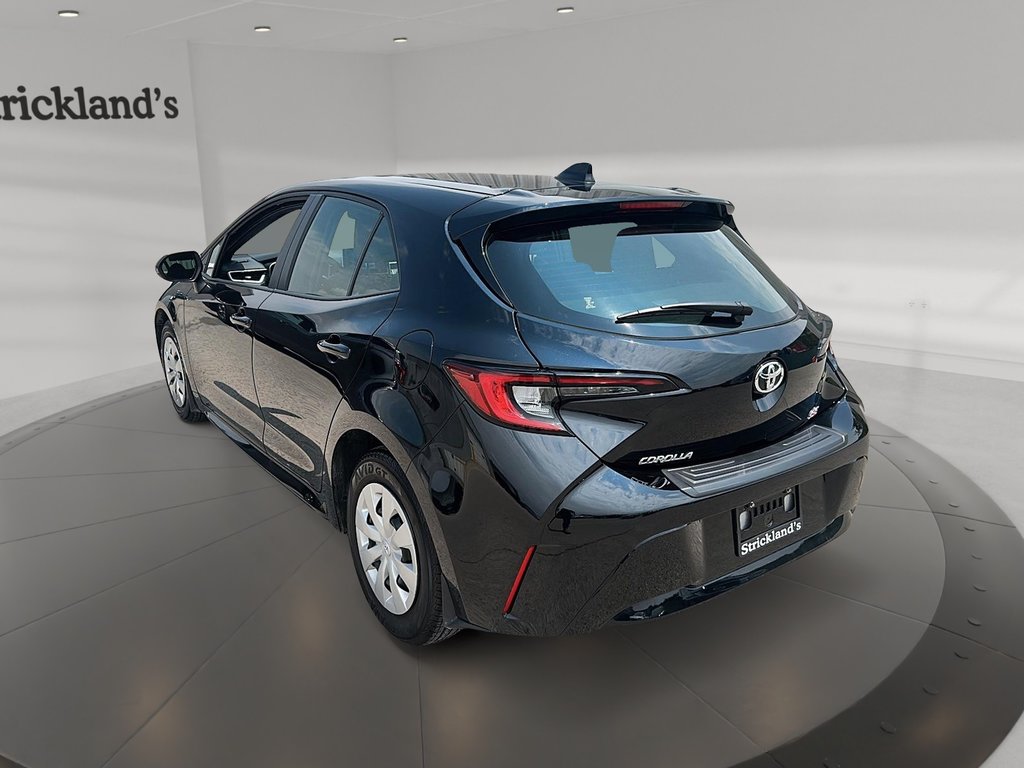 2025 Toyota Corolla Hatchback CVT in Stratford, Ontario - 4 - w1024h768px