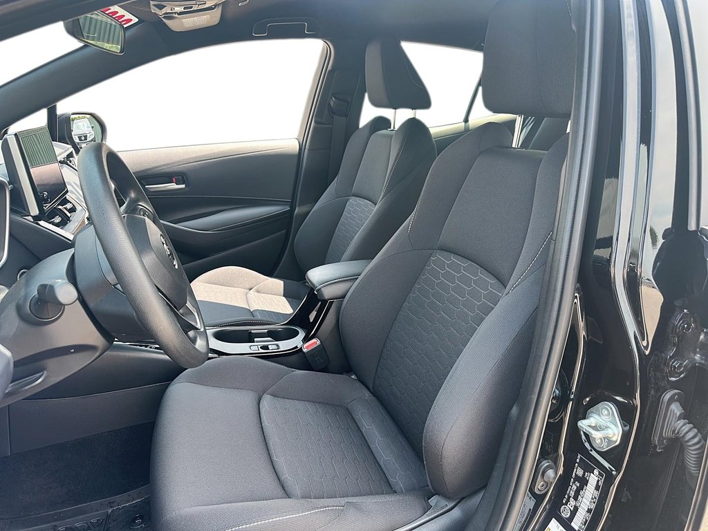 2025 Toyota Corolla Hatchback CVT in Stratford, Ontario - 8 - w1024h768px