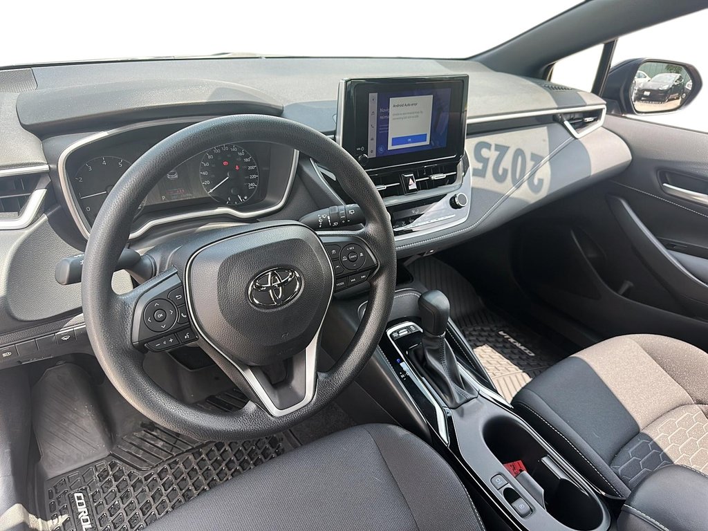 2025 Toyota Corolla Hatchback CVT in Stratford, Ontario - 9 - w1024h768px