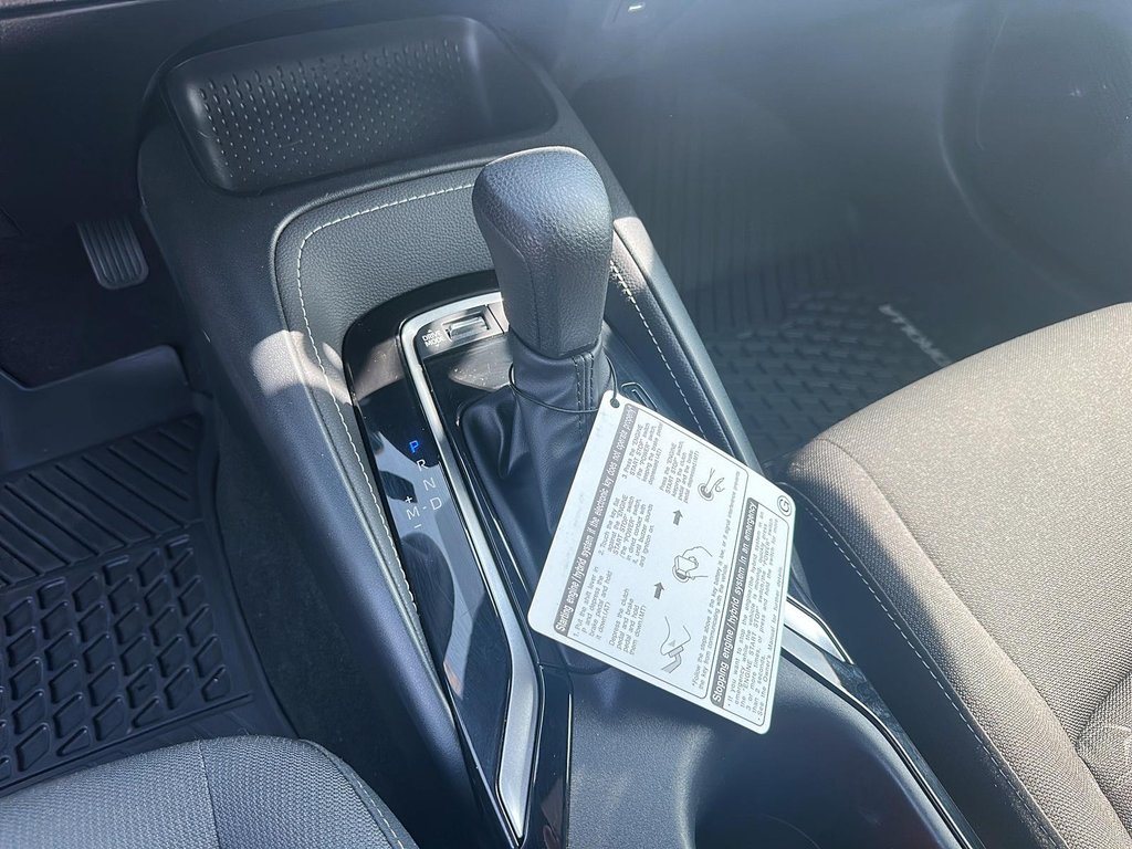 2025 Toyota Corolla Hatchback CVT in Stratford, Ontario - 14 - w1024h768px