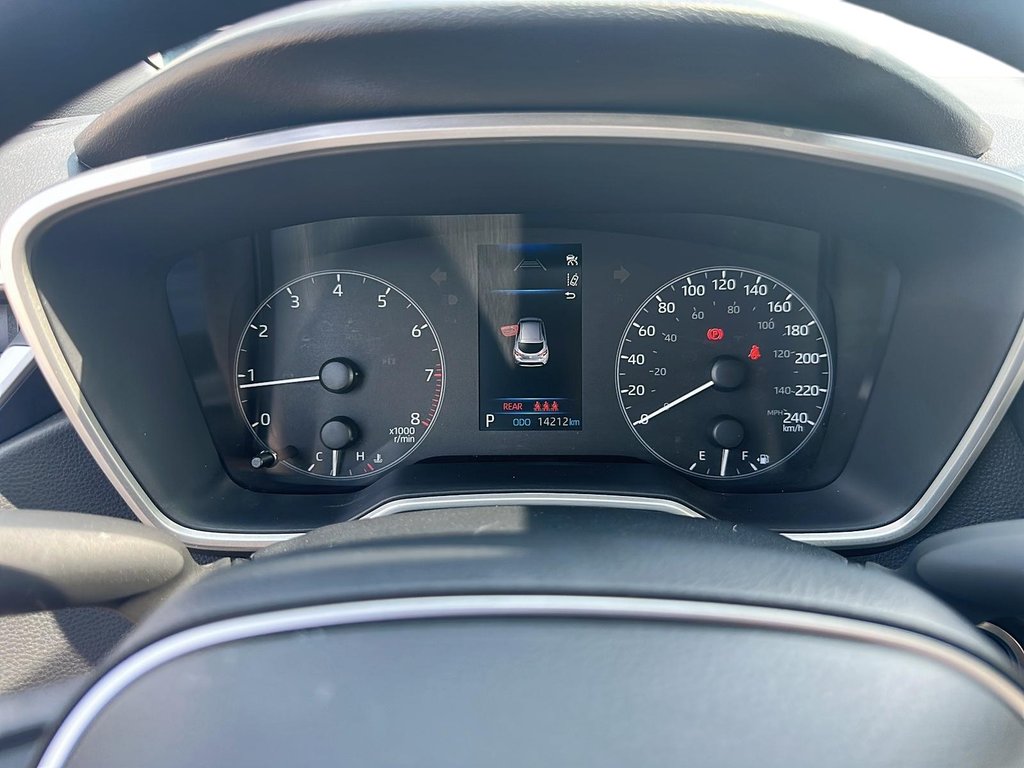 2025 Toyota Corolla Hatchback CVT in Stratford, Ontario - 13 - w1024h768px
