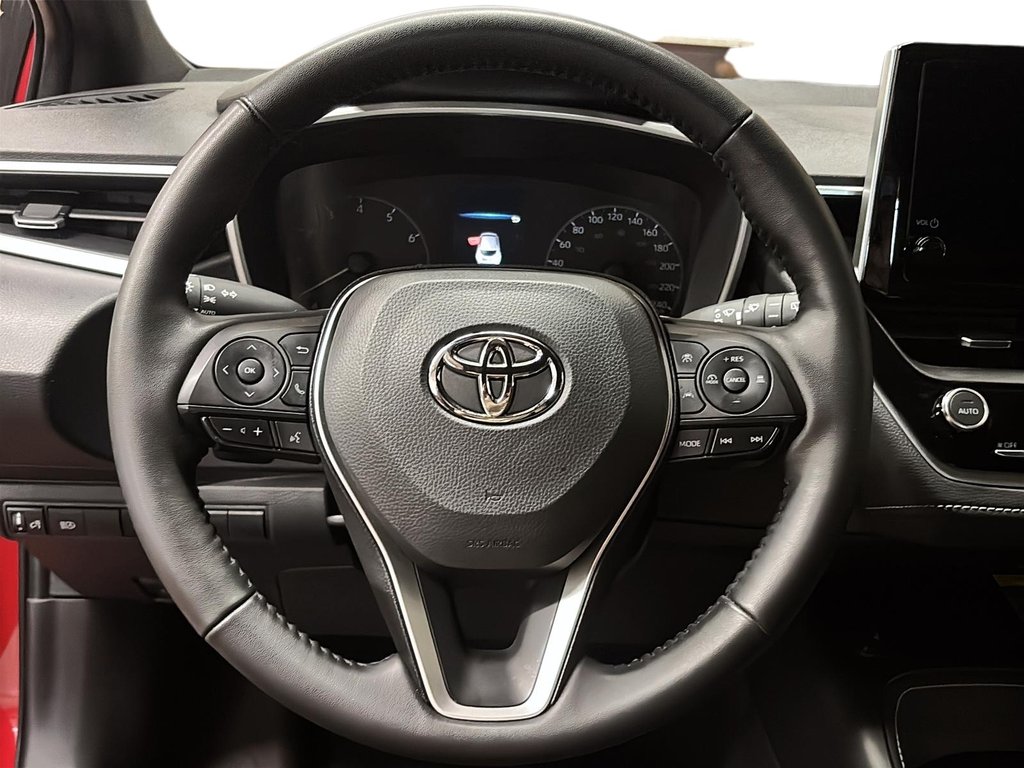 2025 Toyota Corolla Hatchback CVT in Stratford, Ontario - 11 - w1024h768px