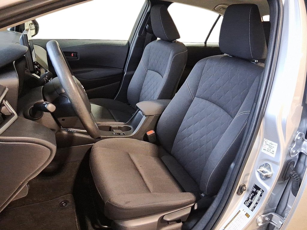 2024 Toyota Corolla Hybrid LE in Stratford, Ontario - 8 - w1024h768px