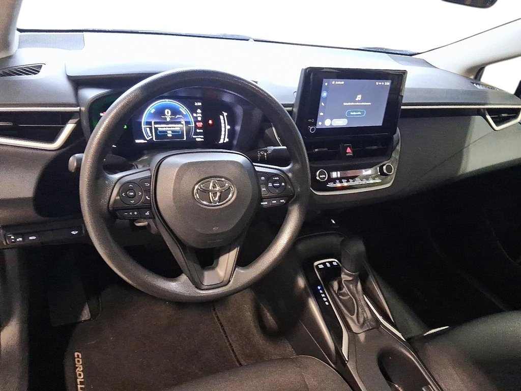 2024 Toyota Corolla Hybrid LE in Stratford, Ontario - 10 - w1024h768px