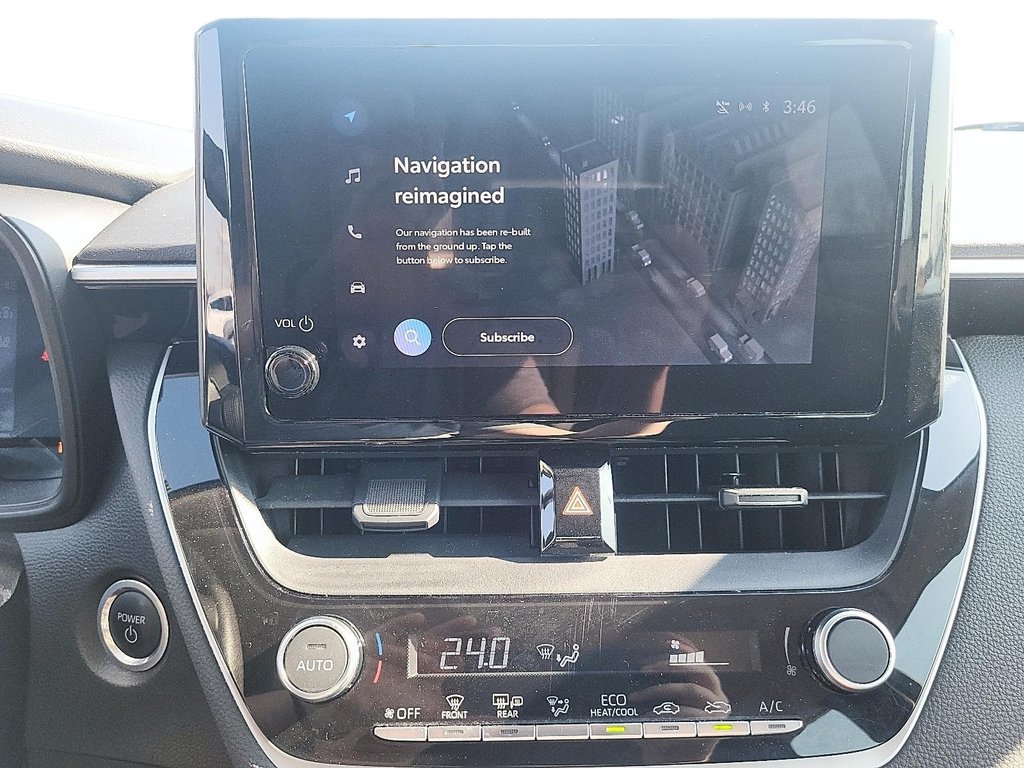2024 Toyota Corolla Hybrid LE in Stratford, Ontario - 16 - w1024h768px