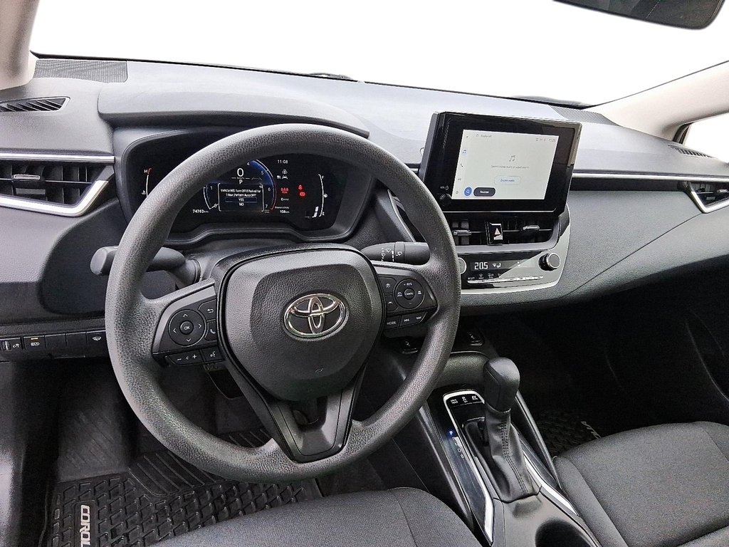 2024 Toyota Corolla Hybrid LE in Stratford, Ontario - 11 - w1024h768px