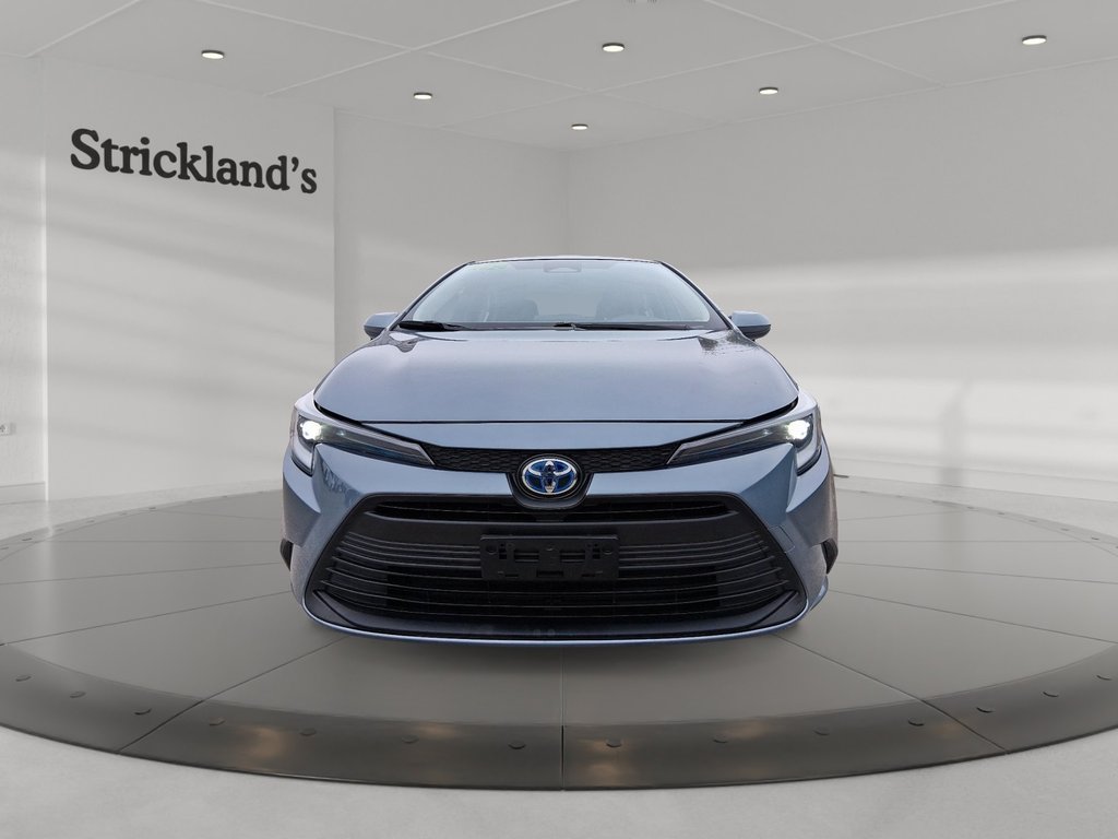2024 Toyota Corolla Hybrid LE in Stratford, Ontario - 2 - w1024h768px
