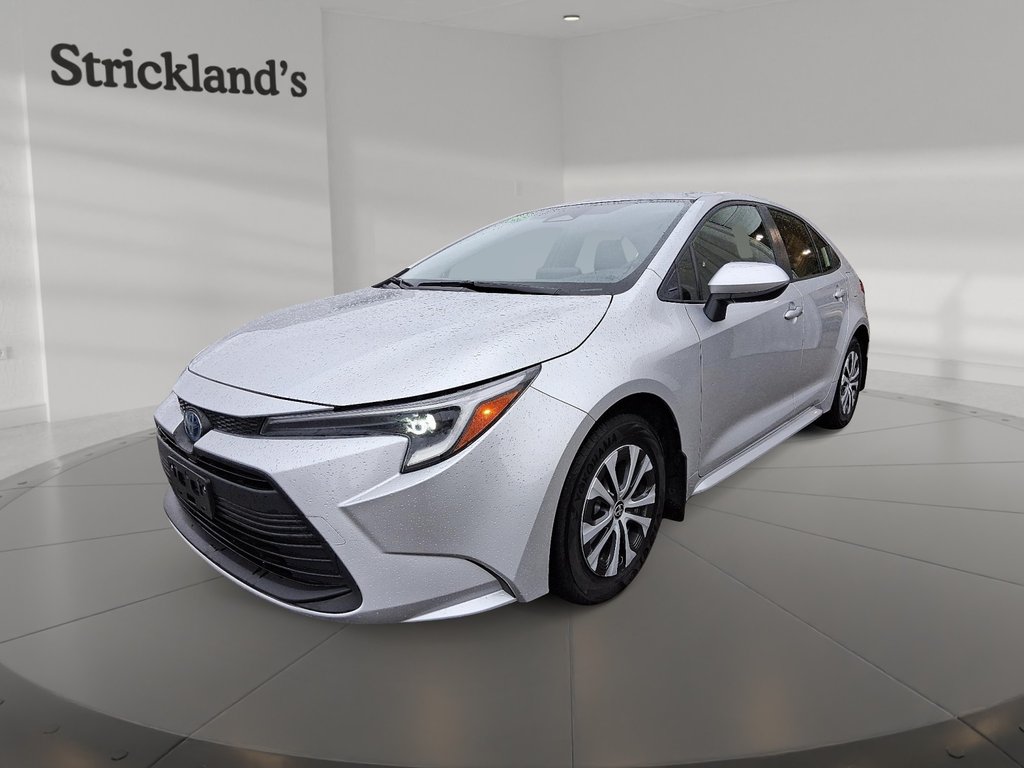 2024 Toyota Corolla Hybrid LE in Stratford, Ontario - 1 - w1024h768px