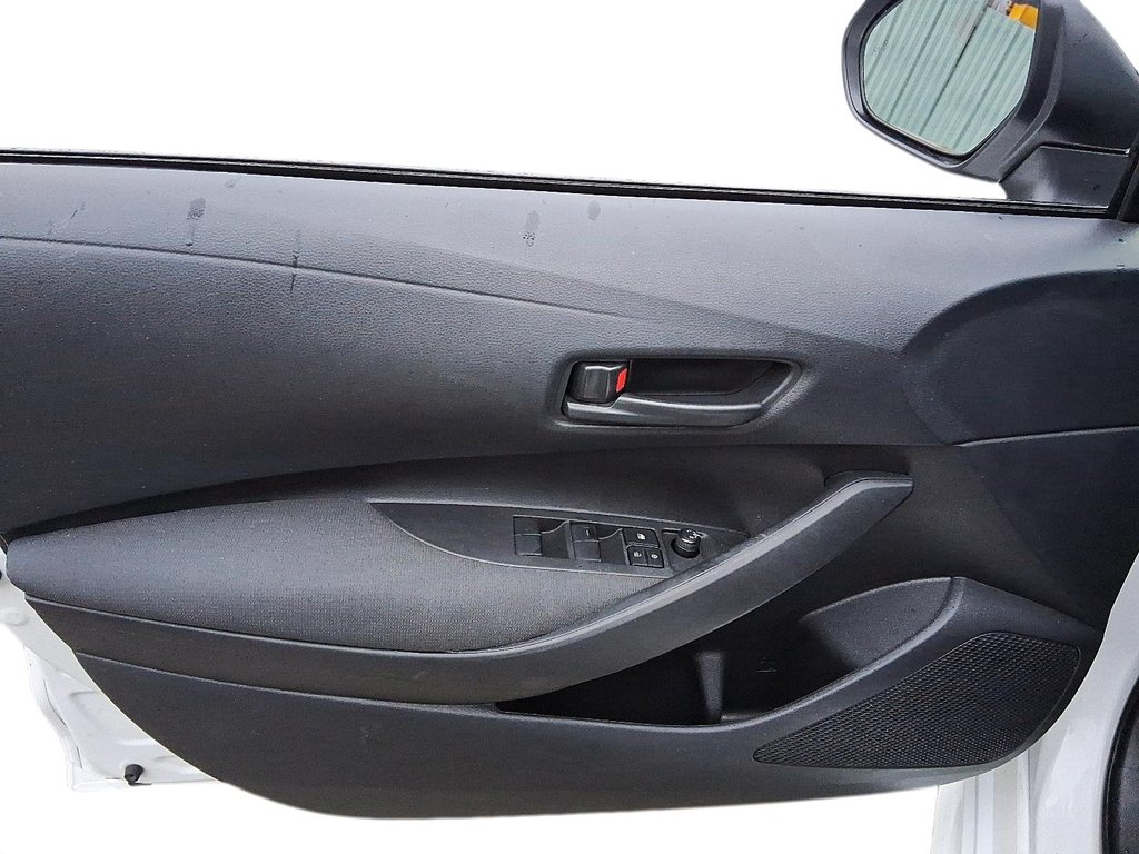 2024 Toyota Corolla Hybrid LE in Stratford, Ontario - 12 - w1024h768px