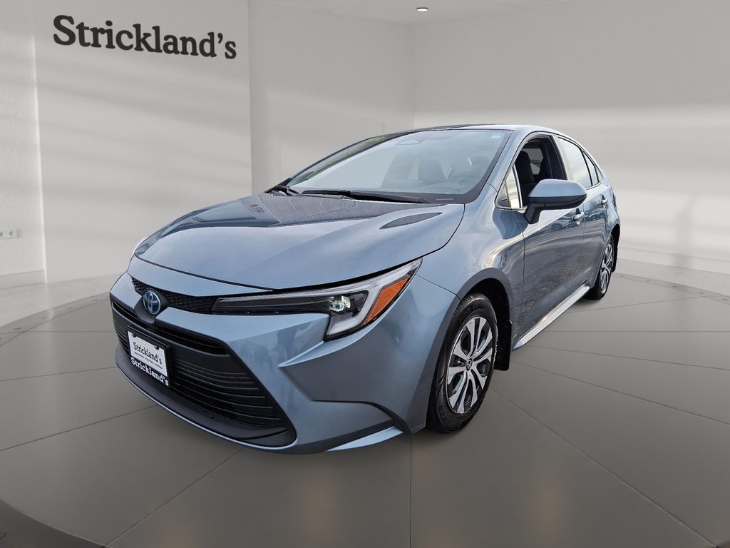 2024 Toyota Corolla Hybrid LE in Stratford, Ontario - 1 - w1024h768px