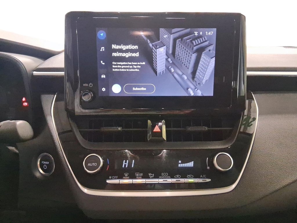 2024 Toyota Corolla Hybrid LE in Stratford, Ontario - 15 - w1024h768px