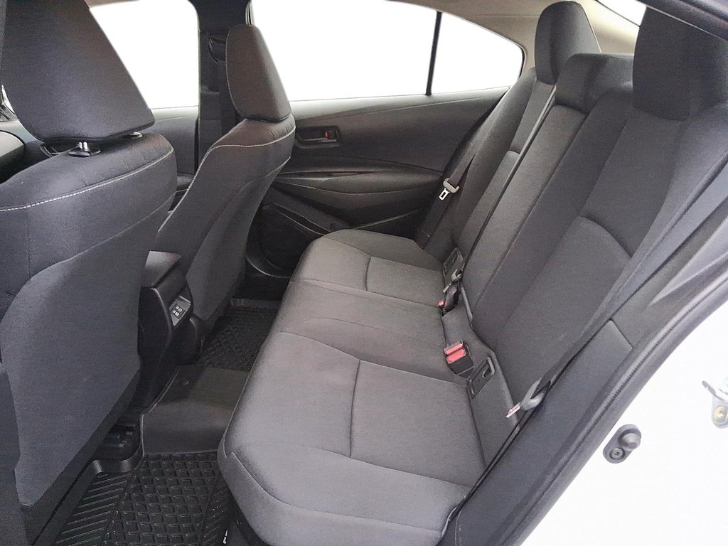 2025 Toyota Corolla Hybrid LE in Stratford, Ontario - 9 - w1024h768px