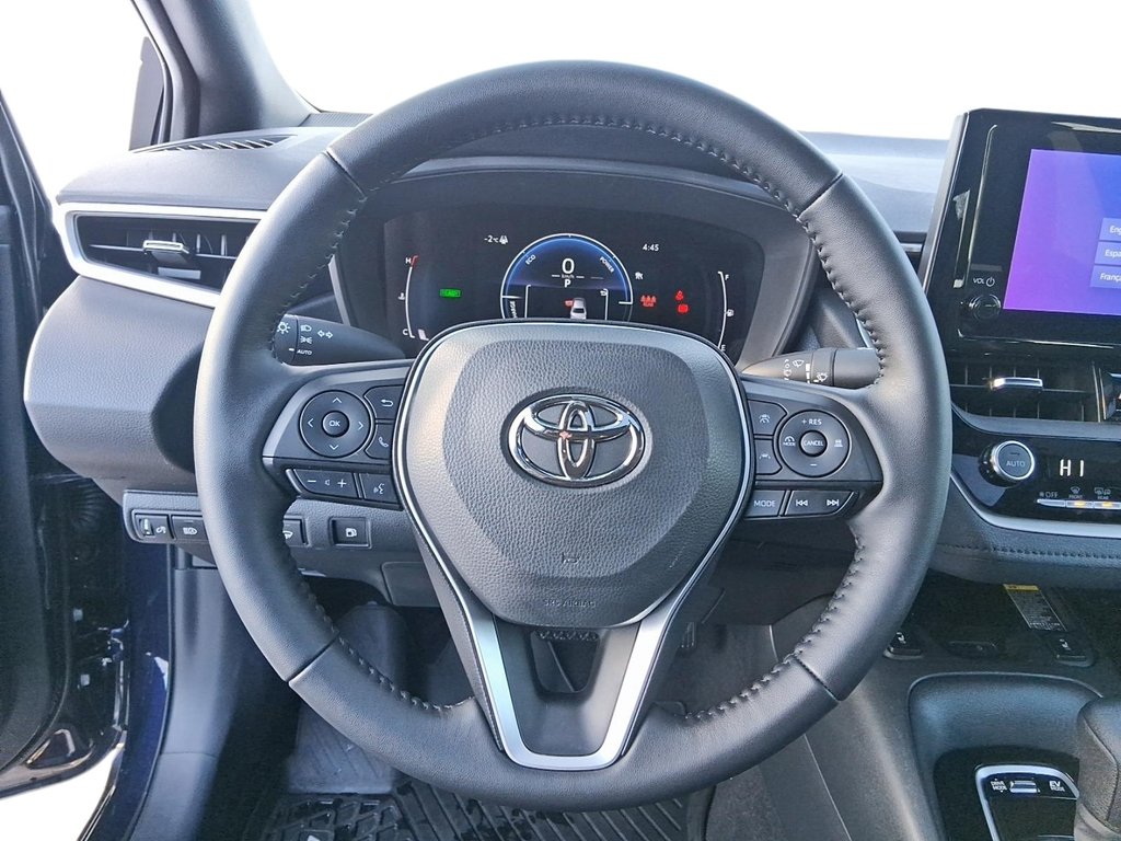 2025 Toyota Corolla Hybrid SE AWD in Stratford, Ontario - 12 - w1024h768px