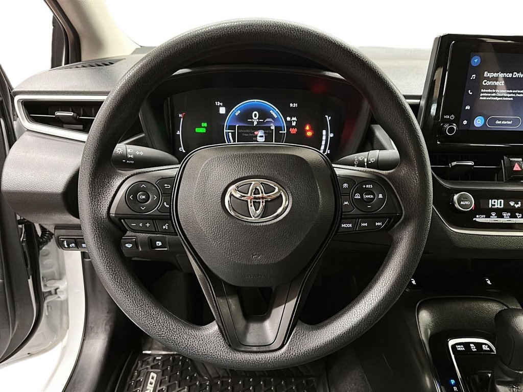 2025 Toyota Corolla Hybrid LE in Stratford, Ontario - 11 - w1024h768px
