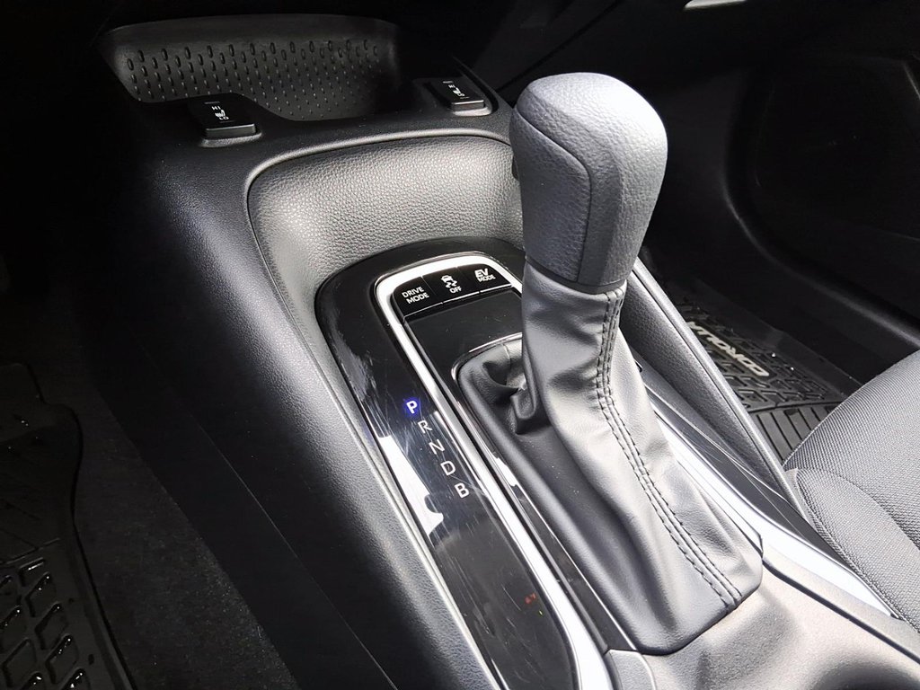 2025 Toyota Corolla Hybrid LE AWD in Stratford, Ontario - 16 - w1024h768px