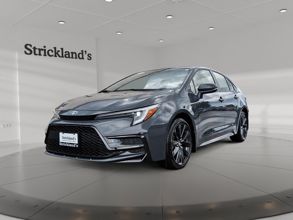 2025 Toyota Corolla Hybrid SE AWD in Stratford, Ontario - 1 - w1024h768px