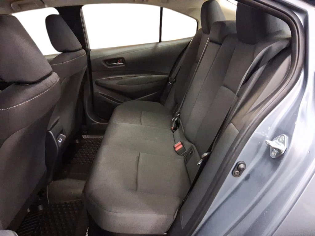 2026 Toyota Corolla Hybrid LE AWD in Stratford, Ontario - 9 - w1024h768px