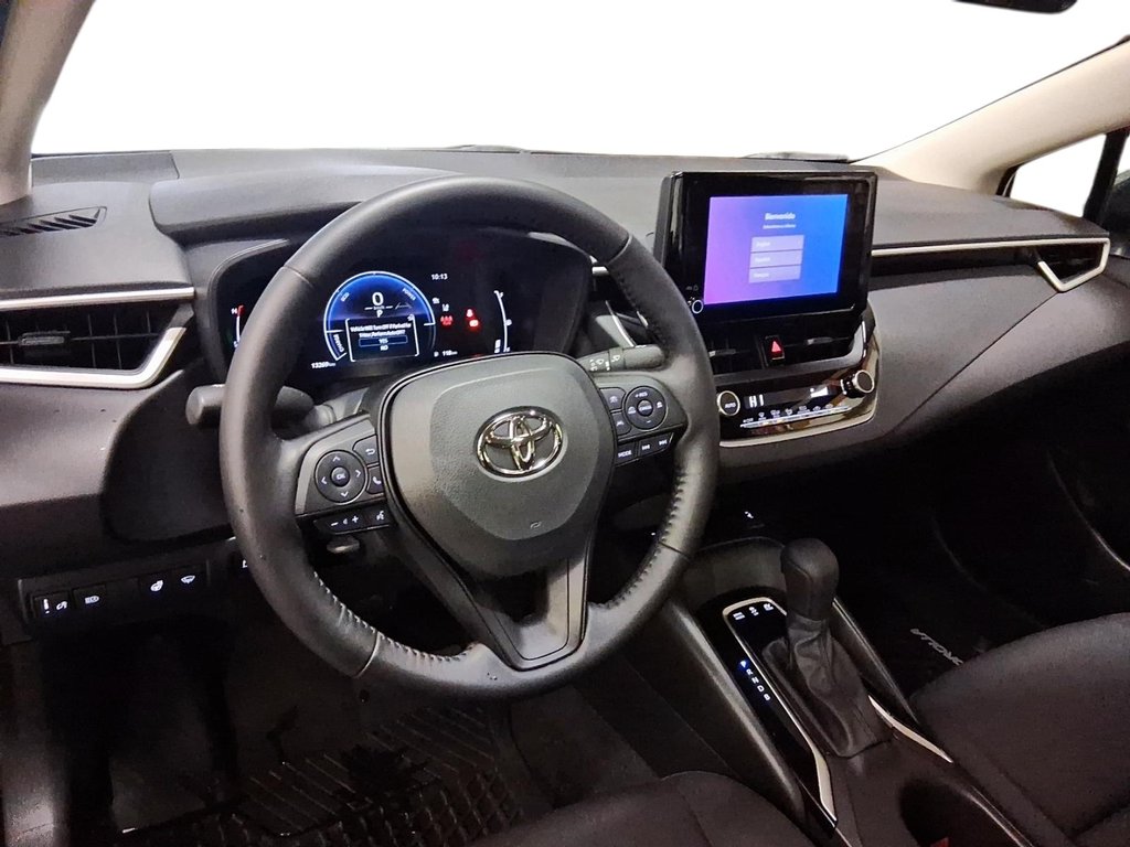2026 Toyota Corolla Hybrid LE AWD in Stratford, Ontario - 10 - w1024h768px