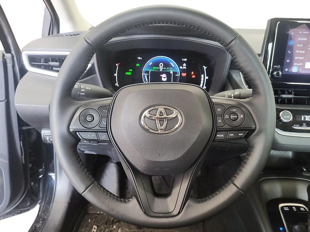 2026 Toyota Corolla Hybrid LE AWD in Stratford, Ontario - 11 - w1024h768px