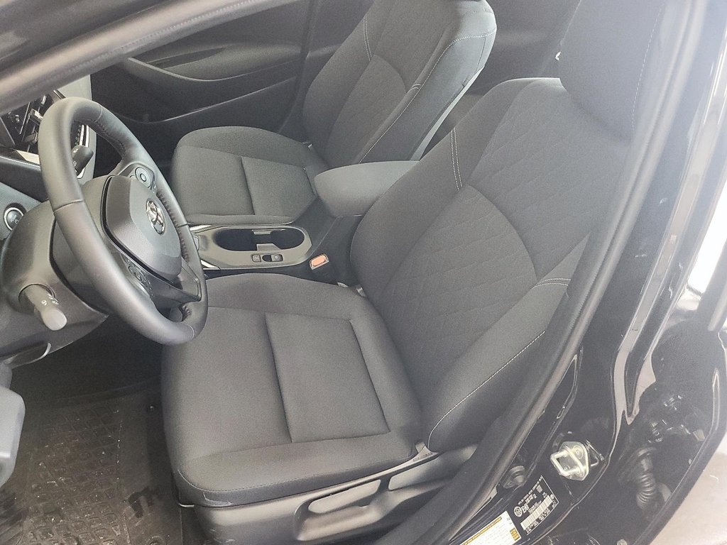2026 Toyota Corolla Hybrid LE AWD in Stratford, Ontario - 8 - w1024h768px