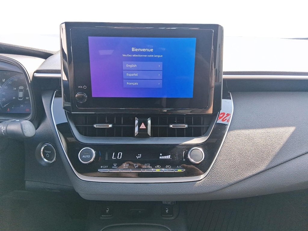 2026 Toyota Corolla Hybrid SE AWD in Stratford, Ontario - 15 - w1024h768px