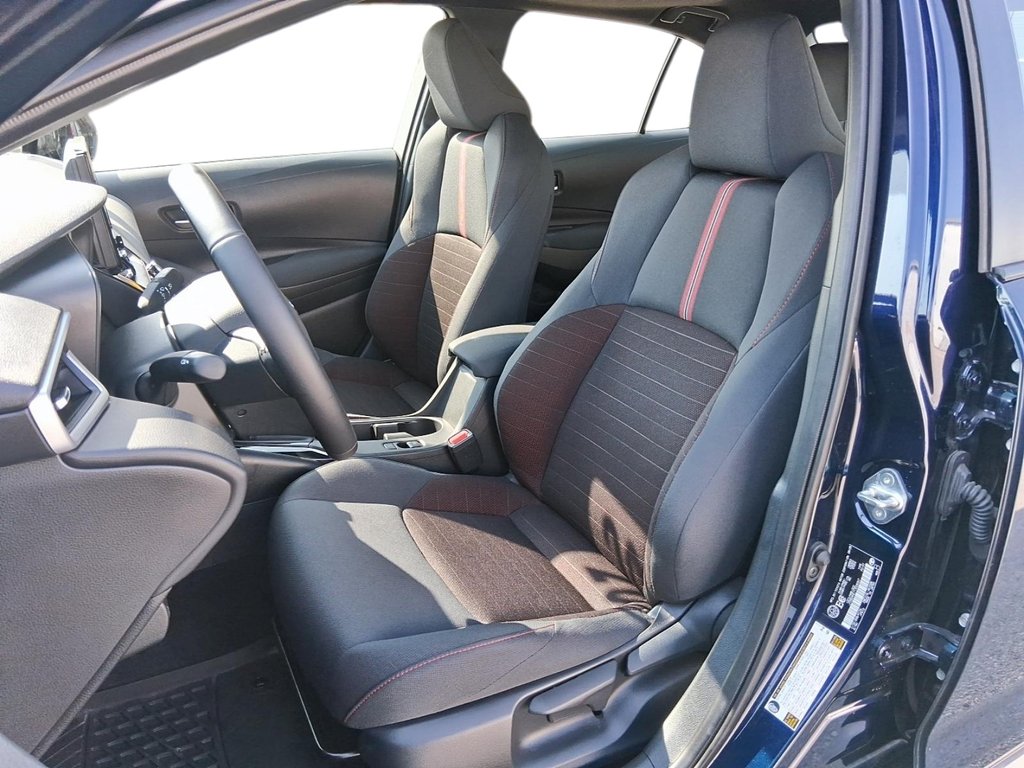 2026 Toyota Corolla Hybrid SE AWD in Stratford, Ontario - 8 - w1024h768px