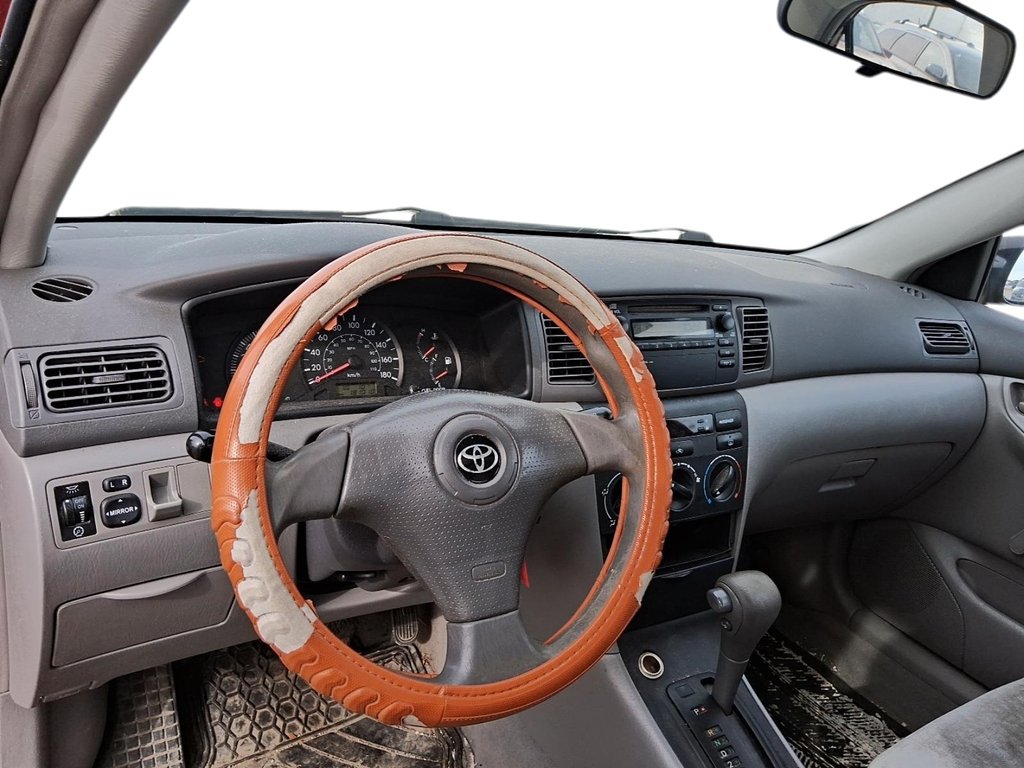 2004 Toyota Corolla 4-door Sedan CE 4A in Stratford, Ontario - 10 - w1024h768px