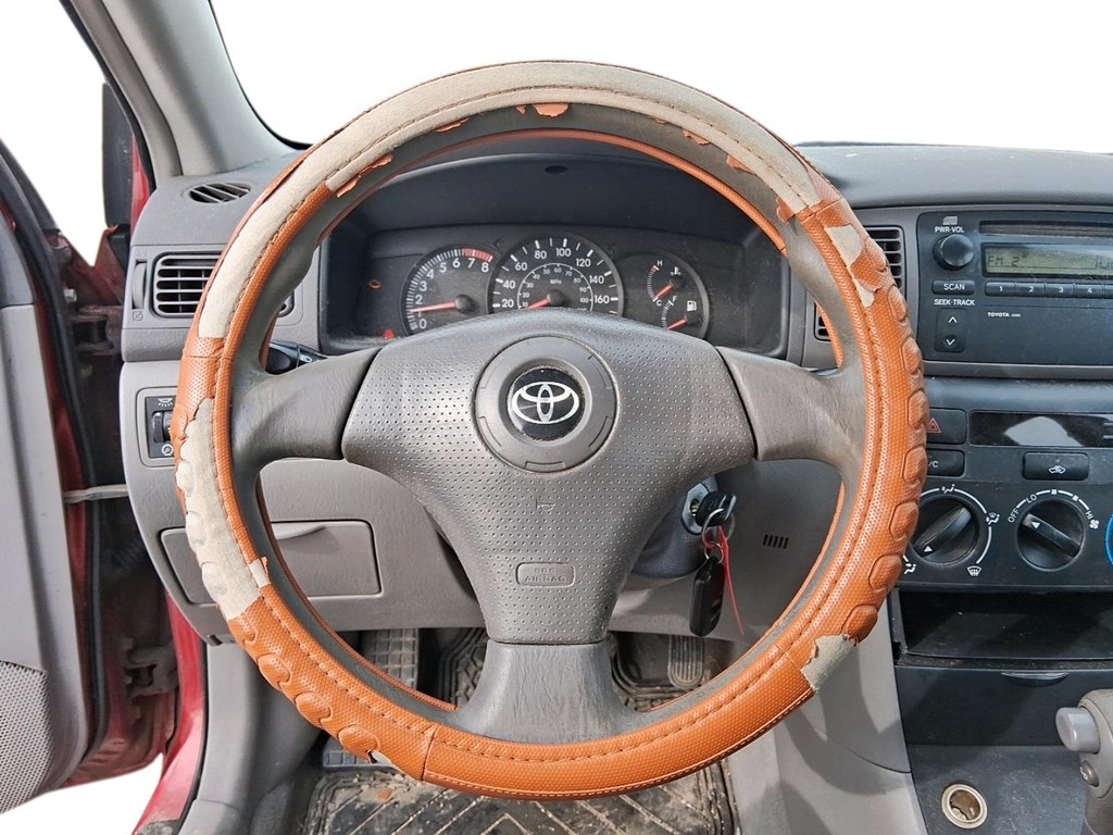 2004 Toyota Corolla 4-door Sedan CE 4A in Stratford, Ontario - 12 - w1024h768px