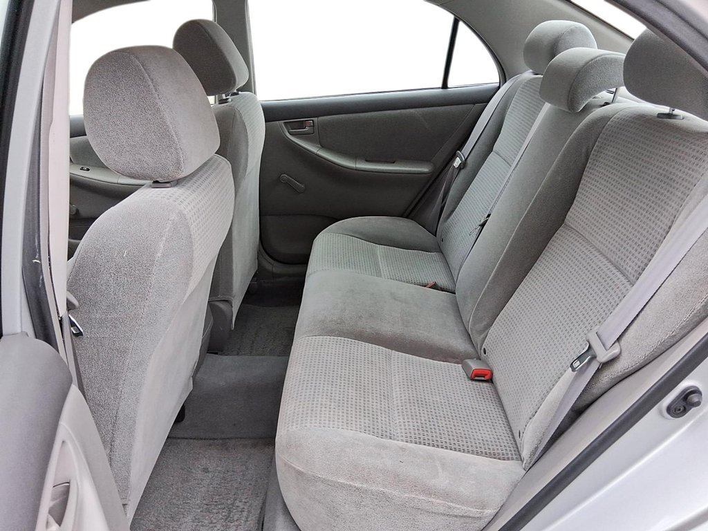 2006 Toyota Corolla 4-door Sedan CE 4A in Stratford, Ontario - 8 - w1024h768px