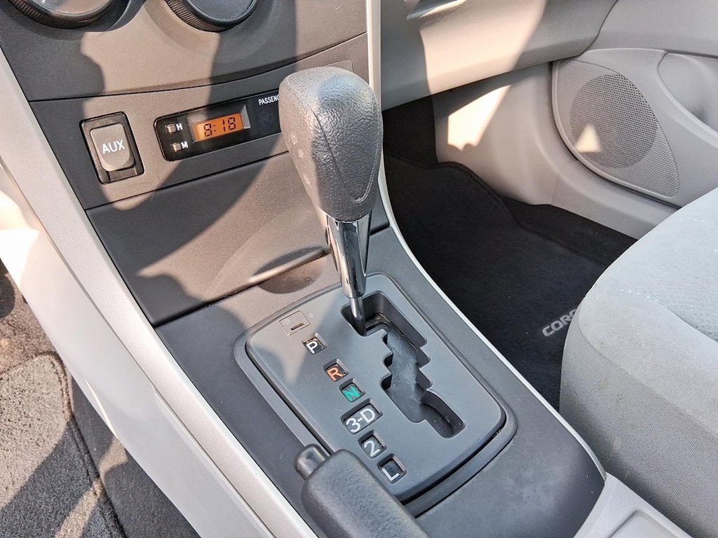 2011 Toyota Corolla 4-door Sedan CE 4A in Stratford, Ontario - 16 - w1024h768px